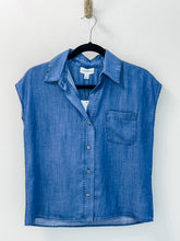 Load image into Gallery viewer, Chambray Cap Sleeve Top