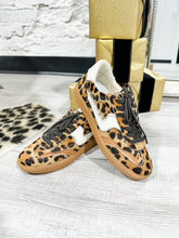 Load image into Gallery viewer, Dolce Vita Leopard Sneakers