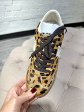 Load image into Gallery viewer, Dolce Vita Leopard Sneakers