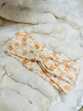 Load image into Gallery viewer, East of These Holiday Headband