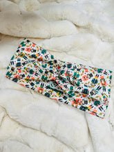 Load image into Gallery viewer, East of These Holiday Headband