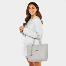 Load image into Gallery viewer, Tavi Tassel Totebag