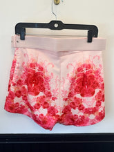 Load image into Gallery viewer, Luminosity Floral Shorts
