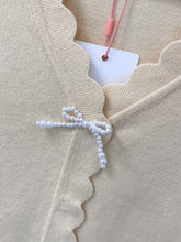 Load image into Gallery viewer, Butter Yellow Scallop Sweater
