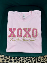 Load image into Gallery viewer, XOXO Glitter Tee
