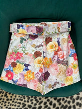 Load image into Gallery viewer, Blair Floral Shorts

