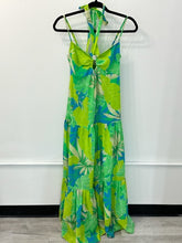 Load image into Gallery viewer, Tropical Leaf Print Dress
