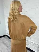 Load image into Gallery viewer, Camel Bubble Hem Jacket
