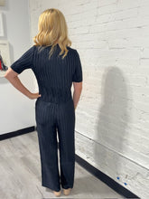 Load image into Gallery viewer, Pleated Drawstring Pants
