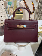 Load image into Gallery viewer, Hariette Handle Bag-Burgundy

