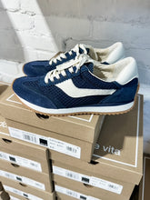 Load image into Gallery viewer, Dolce Vita B.NTCD Navy Sneaker
