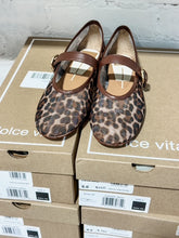 Load image into Gallery viewer, Dolce Vita Roslyn Leopard Mesh Flat
