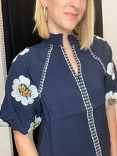Load image into Gallery viewer, Embroidered Floral Blouse

