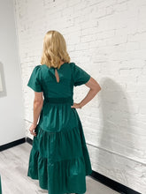 Load image into Gallery viewer, Hunter Green Poplin Maxi Dress
