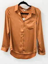 Load image into Gallery viewer, Ginger Brown Blouse
