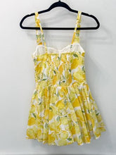 Load image into Gallery viewer, Lemon Poplin Dress
