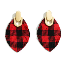Load image into Gallery viewer, Buffalo Check Drop Earring
