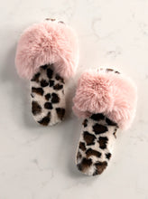 Load image into Gallery viewer, Vail Leopard Slipper
