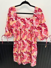 Load image into Gallery viewer, Pink Flower Power Dress
