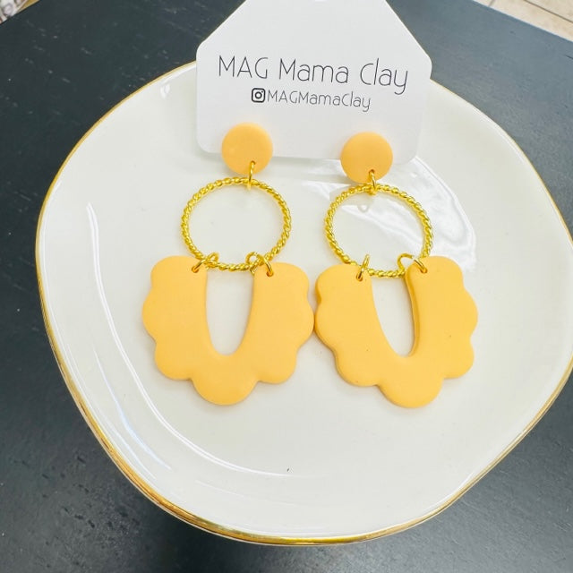 Scallop Drop Clay Earring-Orange