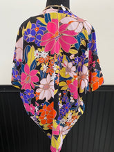 Load image into Gallery viewer, Floral Bouquet Blouse
