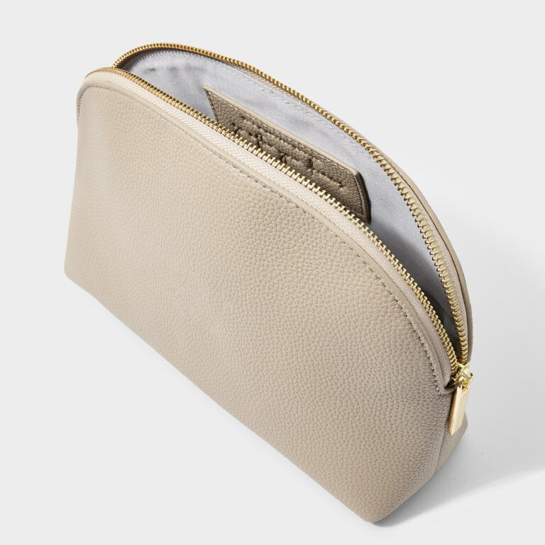 Bath & Travel Pouch